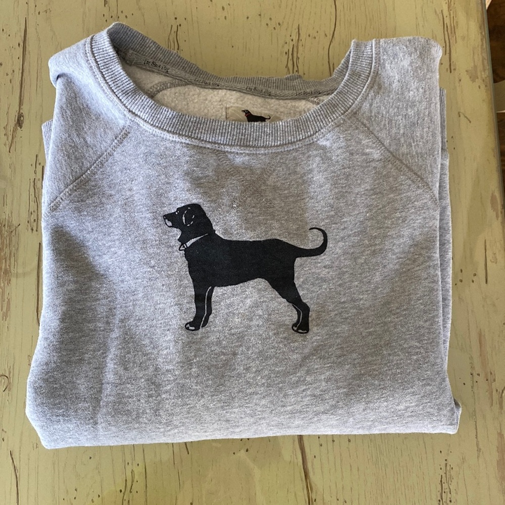 NWOT Black Dog Sweatshirt